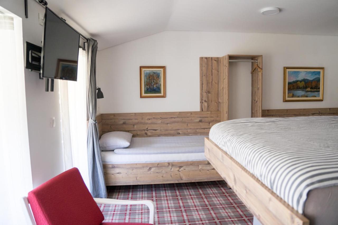 Hisa Poljana Rooms Prevalje Esterno foto