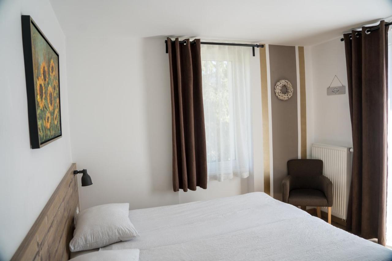 Hisa Poljana Rooms Prevalje Esterno foto